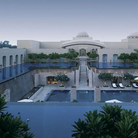 Trident Gurgaon Hotel Exterior photo The Oberoi, Gurgaon