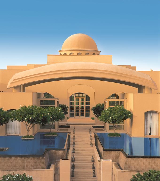 Trident Gurgaon Hotel Exterior photo The Oberoi, Dubai